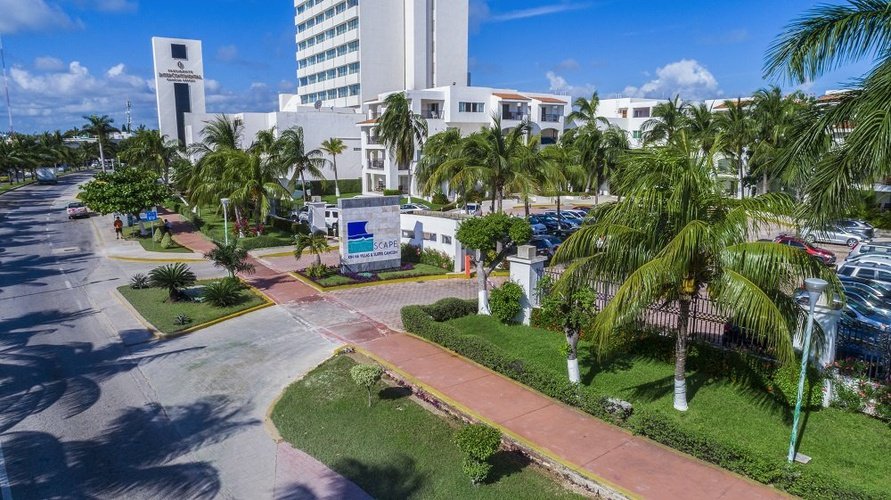 Entrance Beachscape Kin Ha Villas & Suites Cancún Cancun