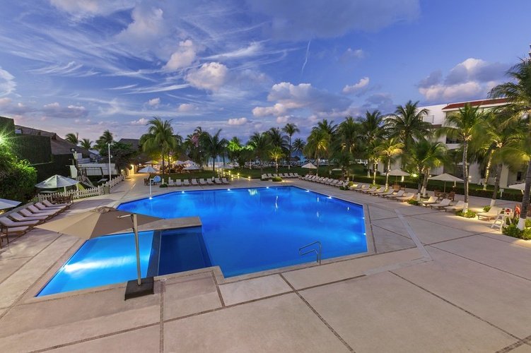 Pool Beachscape Kin Ha Villas & Suites Cancún Cancun