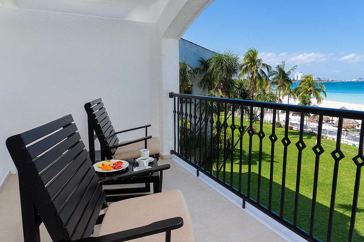 Terrace Beachscape Kin Ha Villas & Suites Cancún Cancun
