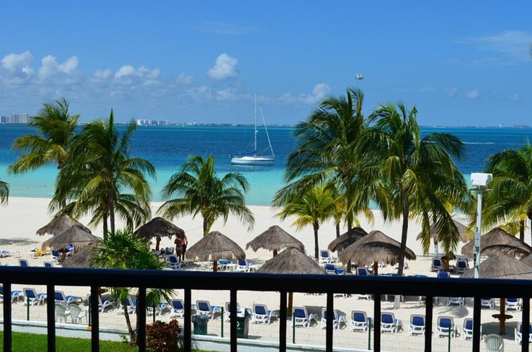 Balcony Beachscape Kin Ha Villas & Suites Cancún Cancun